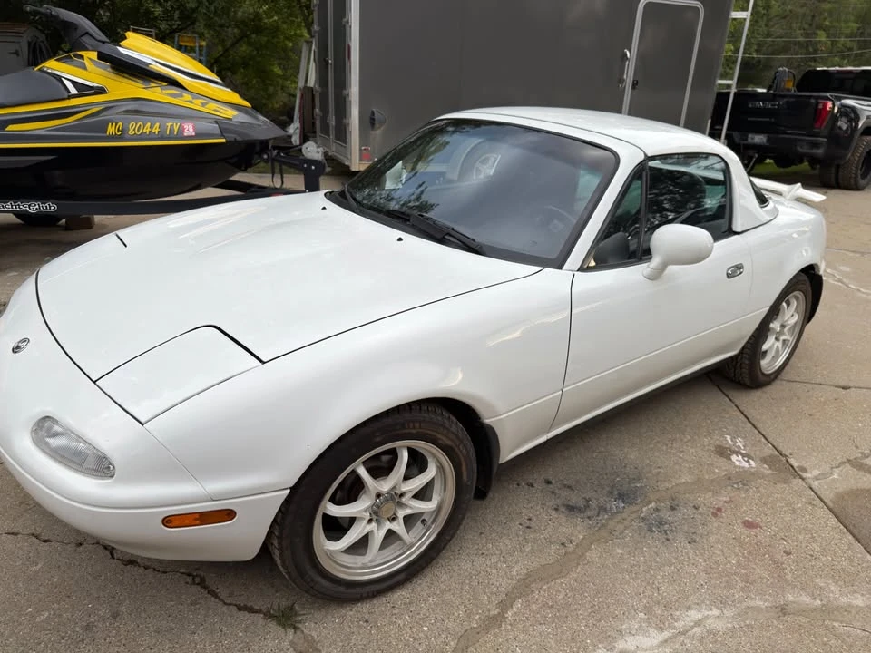 1993 Mazda NA MX-5 Miata - Image 9 of 11