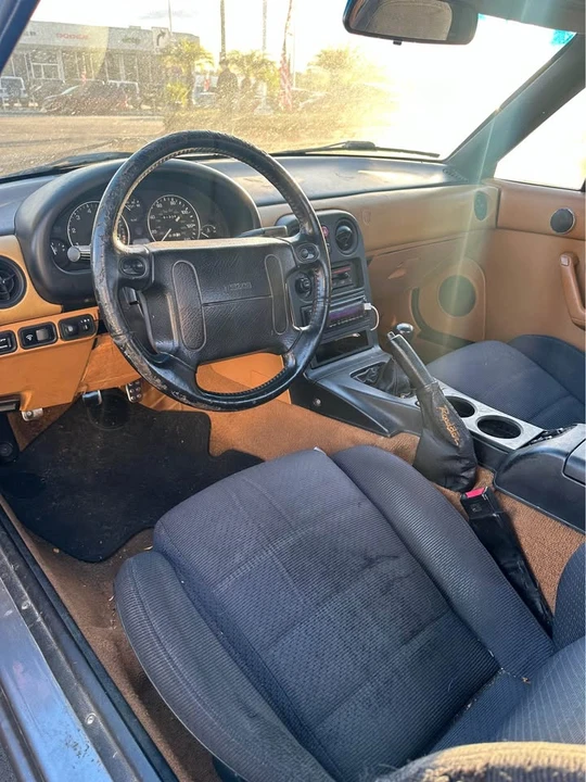 1993 Mazda NA MX-5 Miata - Image 4 of 5