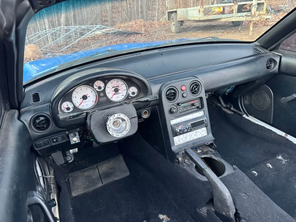 1993 Mazda NA MX-5 Miata - Image 6 of 7