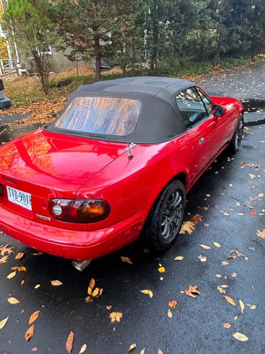 1993 Mazda NA MX-5 Miata - Image 8 of 12