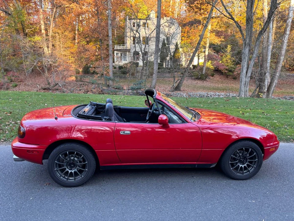 1993 Mazda NA MX-5 Miata - Image 7 of 12