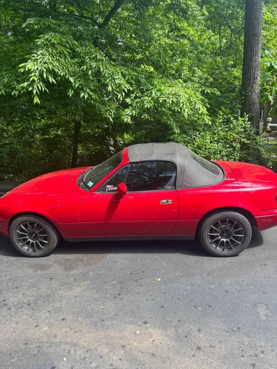 1993 Mazda NA MX-5 Miata - Image 2 of 12