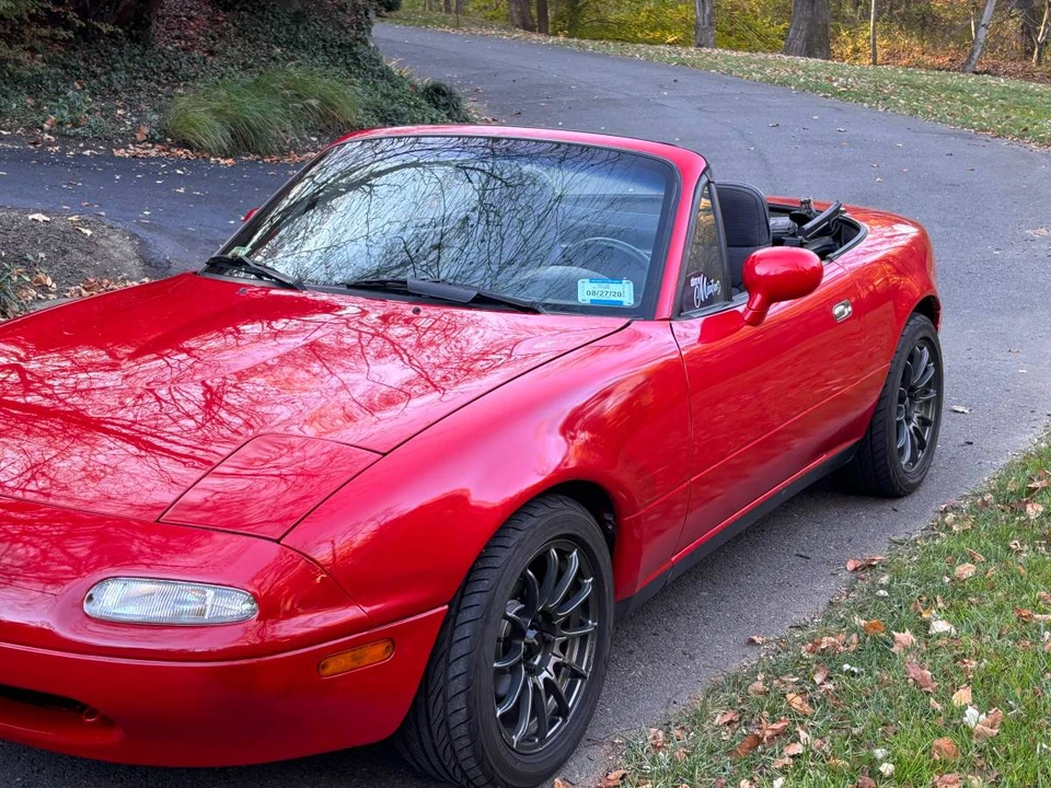 1993 Mazda NA MX-5 Miata - Image 5 of 12