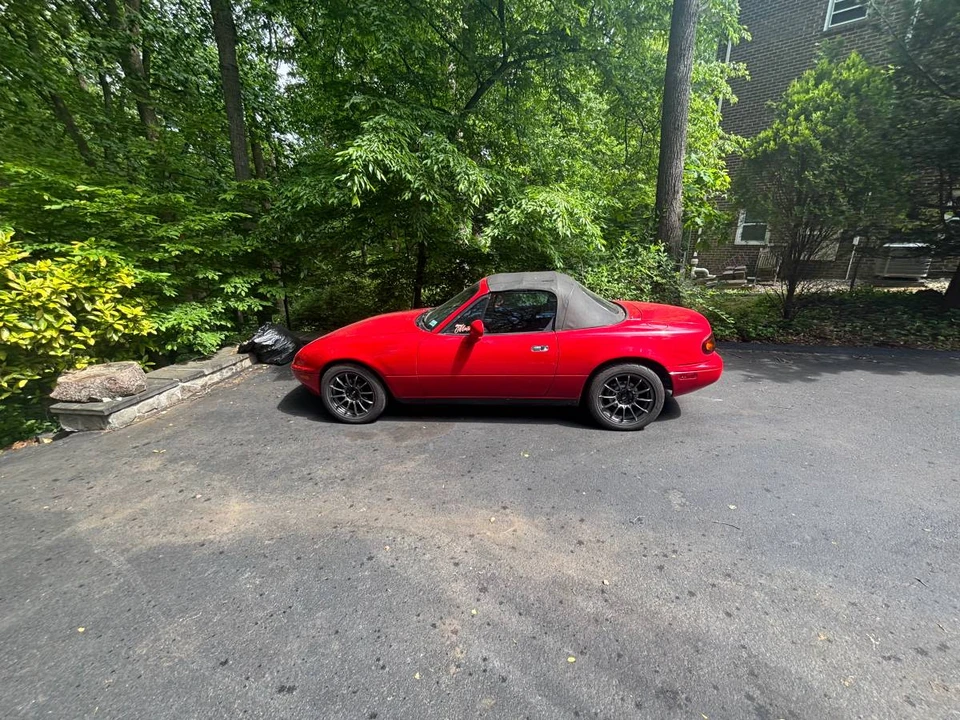 1993 Mazda NA MX-5 Miata - Image 4 of 12