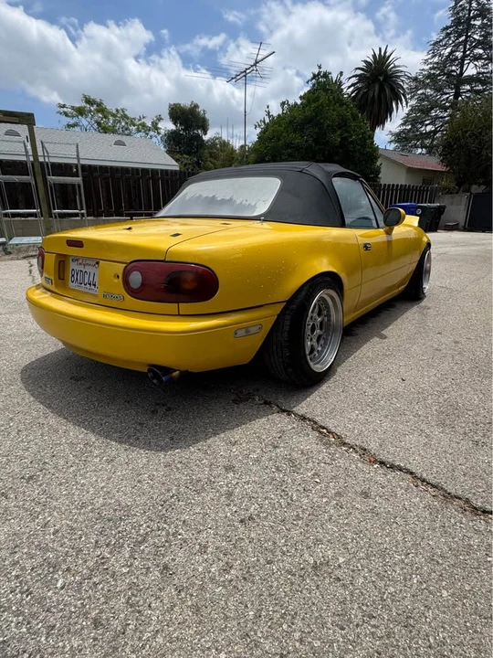 1993 Mazda NA MX-5 Miata - Image 4 of 7