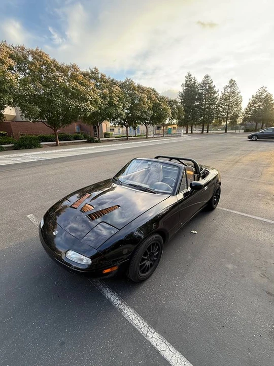1993 Mazda NA MX-5 Miata - Image 7 of 13