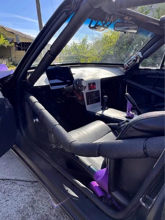 1993 Mazda NA MX-5 Miata - Image 8 of 10
