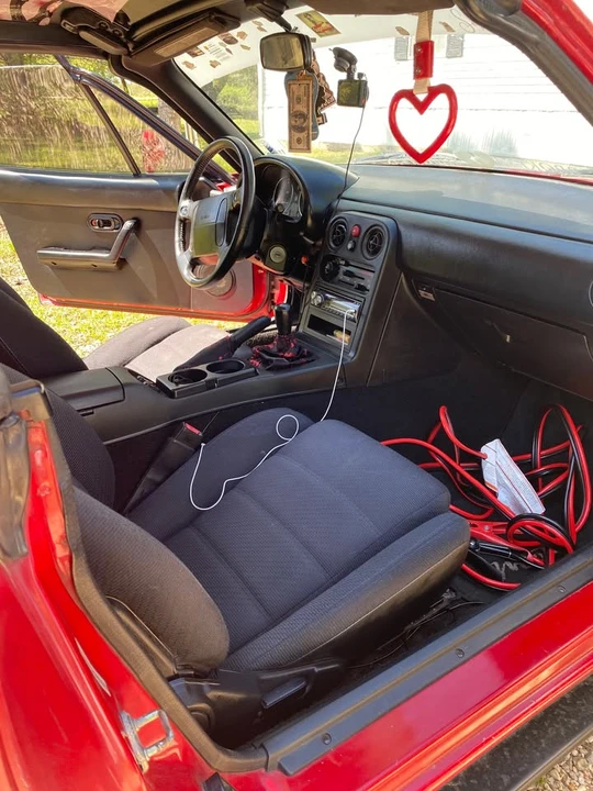 1993 Mazda NA MX-5 Miata - Image 6 of 8