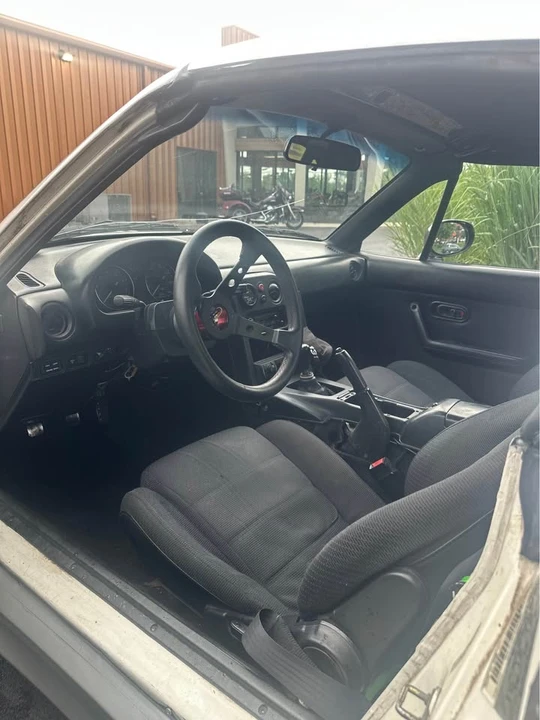 1993 Mazda NA MX-5 Miata - Image 5 of 5