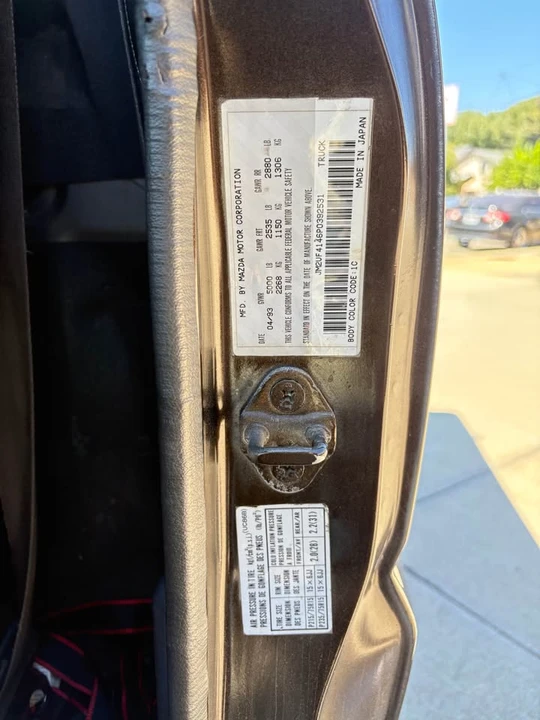 1993 Mazda B Series 4th Gen - Image 9 of 14
