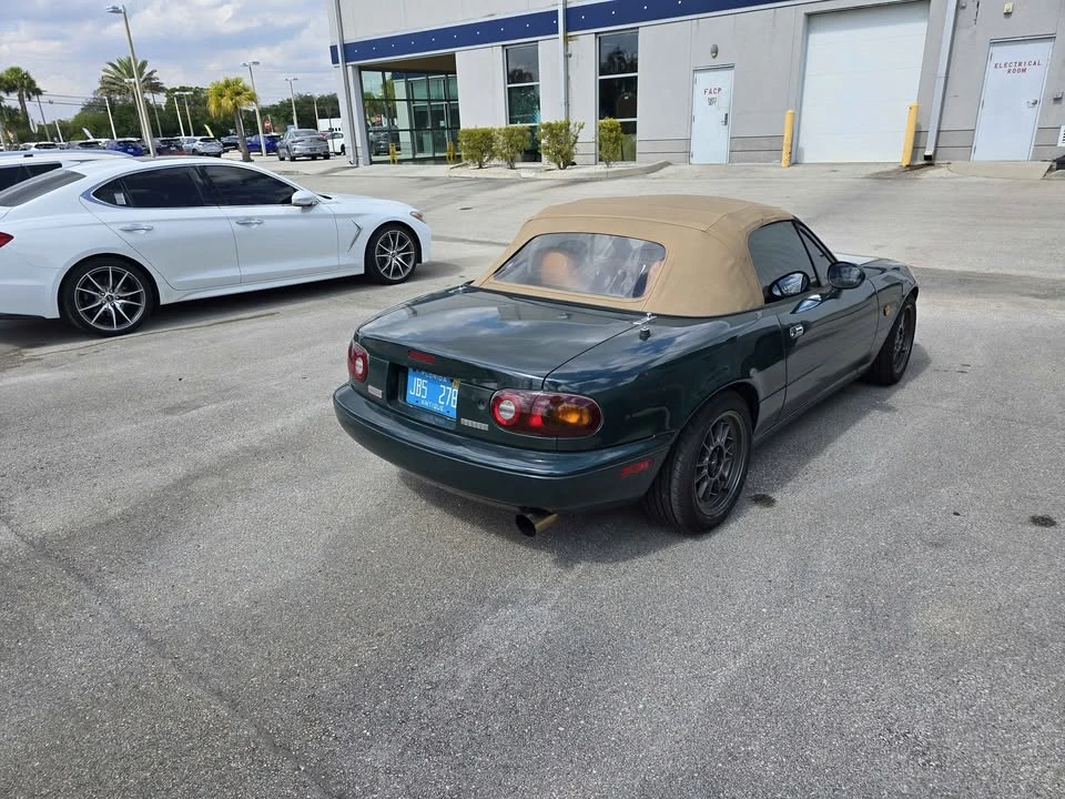 1993 Mazda NA MX-5 Miata - Image 6 of 14