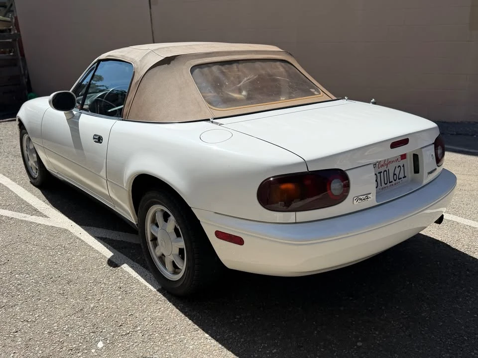 1993 Mazda NA MX-5 Miata - Image 4 of 9