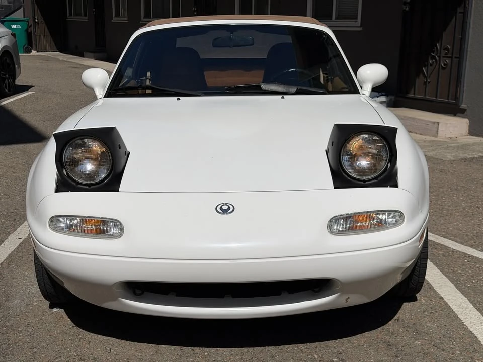 1993 Mazda NA MX-5 Miata - Image 9 of 9