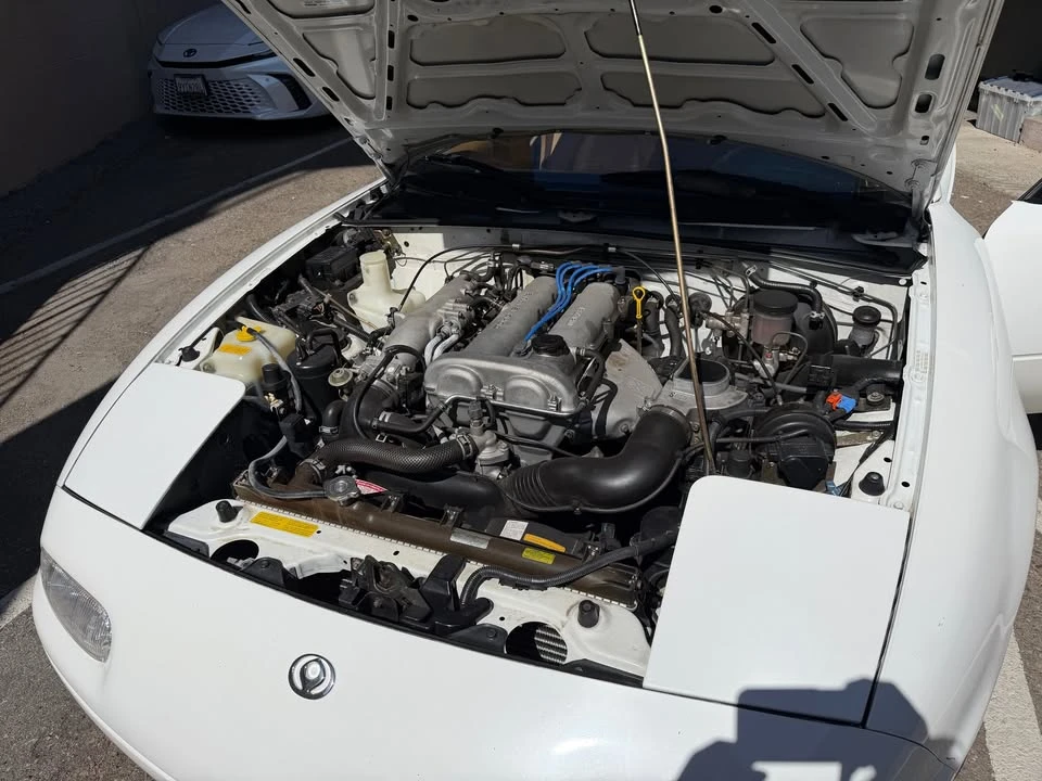 1993 Mazda NA MX-5 Miata - Image 8 of 9