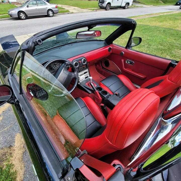 1993 Mazda NA MX-5 Miata - Image 2 of 12