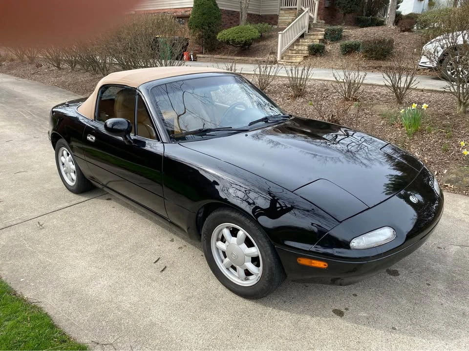 1993 Mazda NA MX-5 Miata - Image 8 of 11