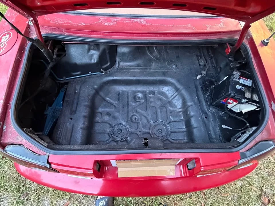 1993 Mazda NA MX-5 Miata - Image 8 of 19