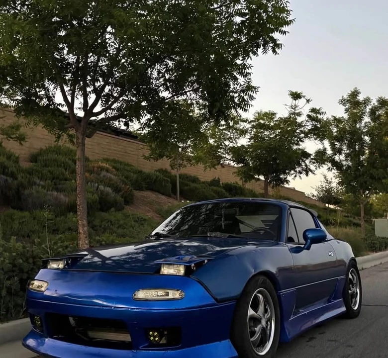 1993 Mazda NA MX-5 Miata - Image 4 of 5