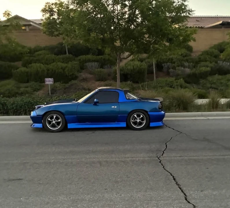 1993 Mazda NA MX-5 Miata - Image 3 of 5