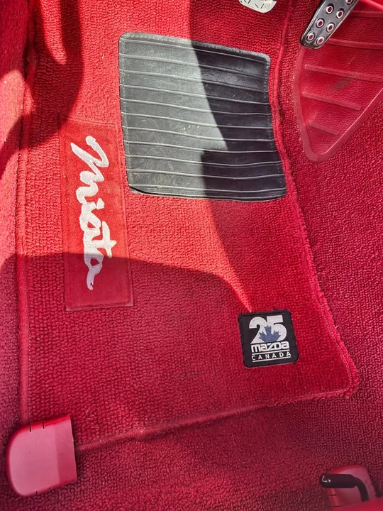 1993 Mazda NA MX-5 Miata - Image 14 of 14