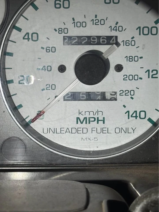 1993 Mazda NA MX-5 Miata - Image 5 of 5