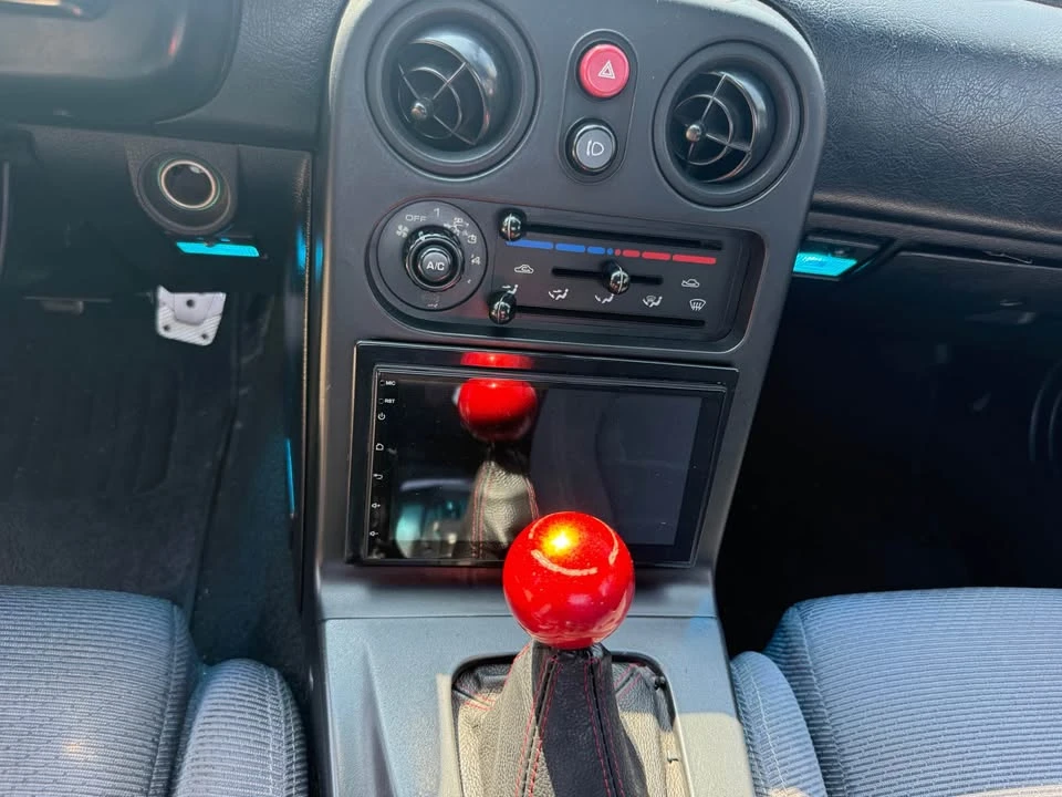 1993 Mazda NA MX-5 Miata - Image 6 of 7
