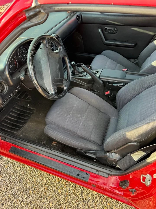 1993 Mazda NA MX-5 Miata - Image 10 of 10