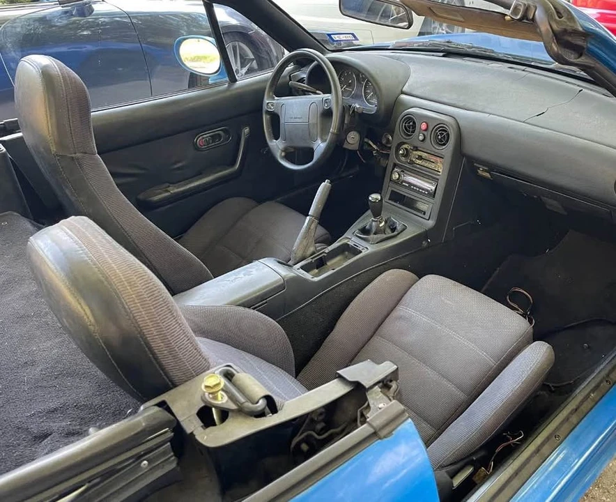 1993 Mazda NA MX-5 Miata - Image 3 of 10