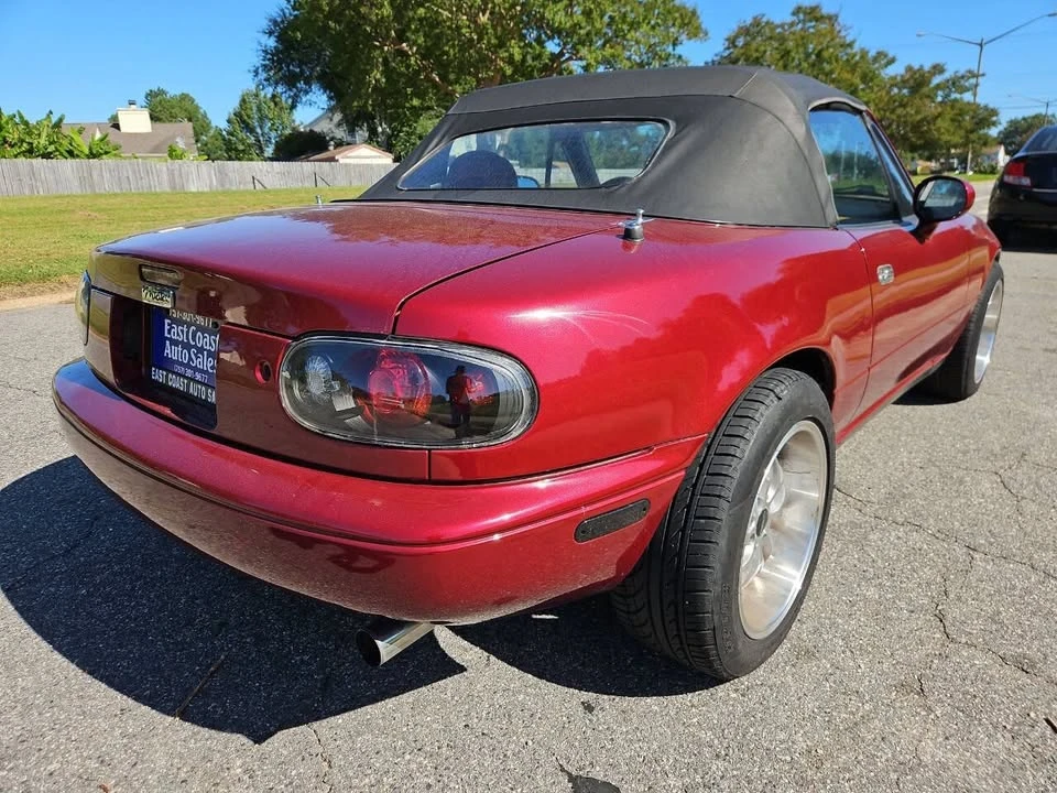 1993 Mazda NA MX-5 Miata - Image 5 of 19