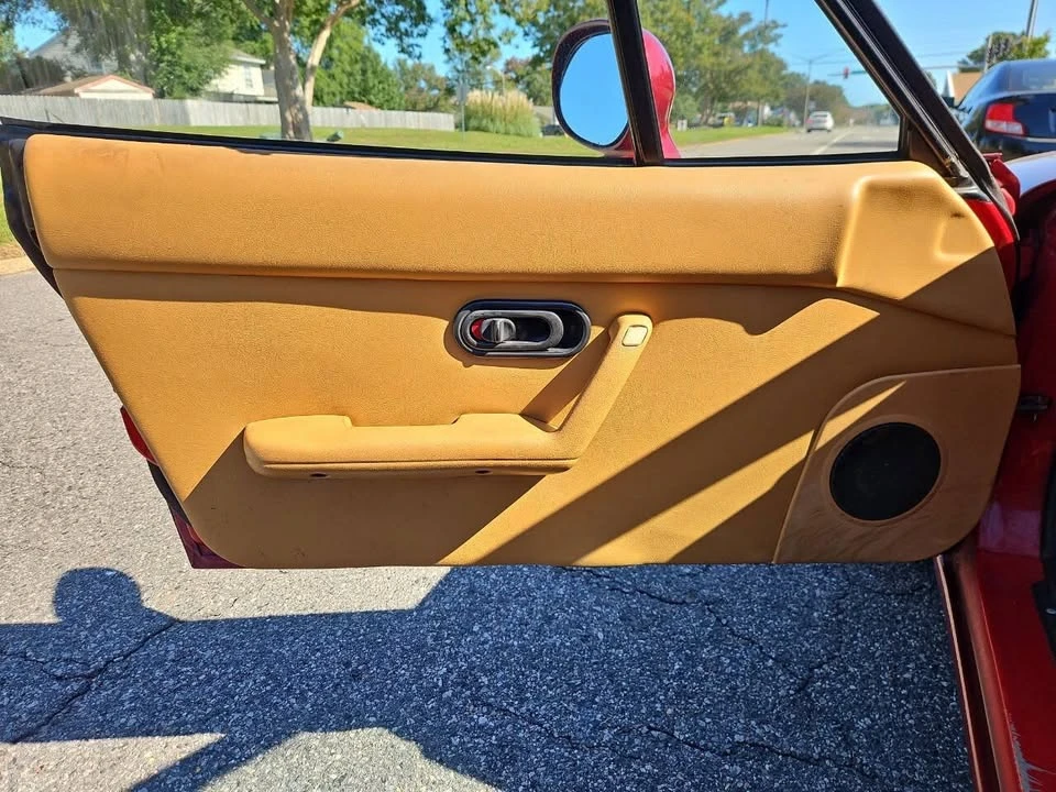 1993 Mazda NA MX-5 Miata - Image 11 of 19