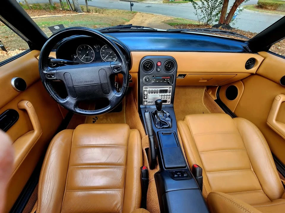 1993 Mazda NA MX-5 Miata - Image 5 of 7