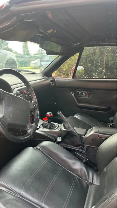 1993 Mazda NA MX-5 Miata - Image 5 of 6