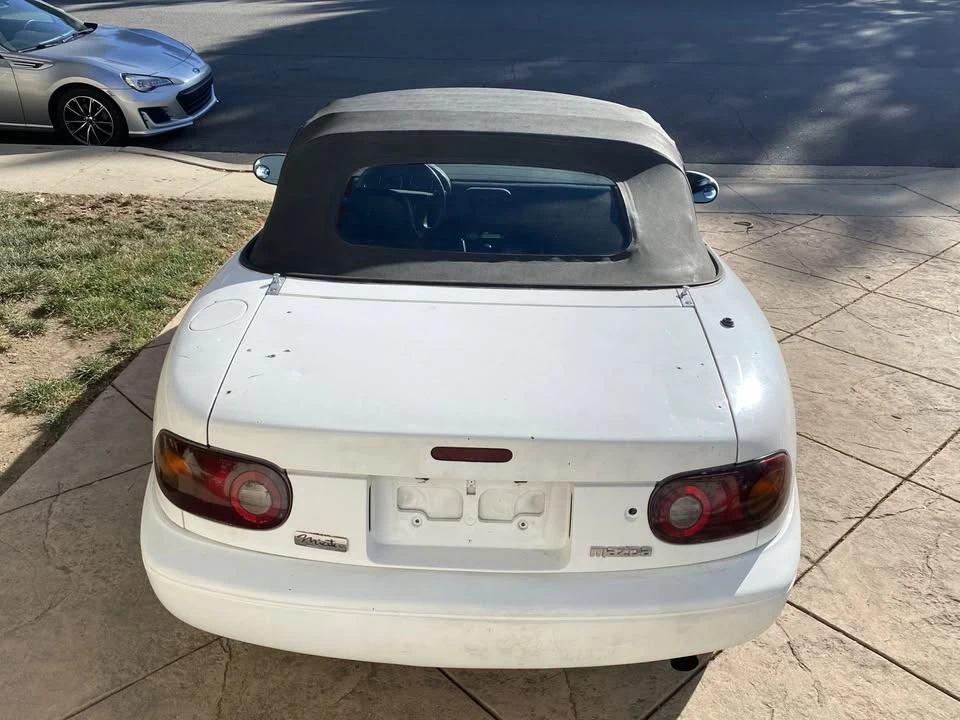 1993 Mazda NA MX-5 Miata - Image 5 of 5