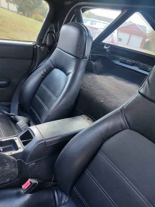 1993 Mazda NA MX-5 Miata - Image 6 of 6