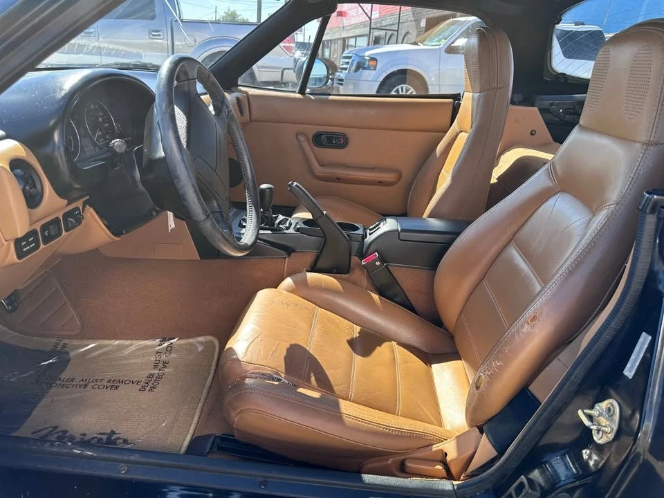 1993 Mazda NA MX-5 Miata - Image 8 of 15