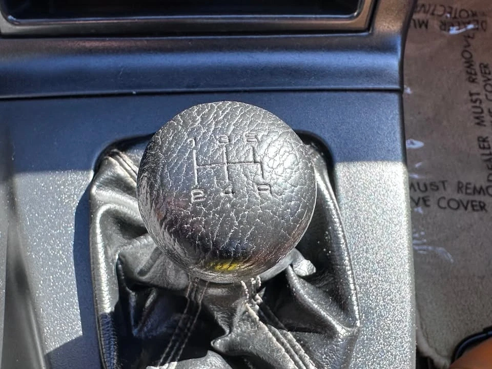 1993 Mazda NA MX-5 Miata - Image 12 of 15