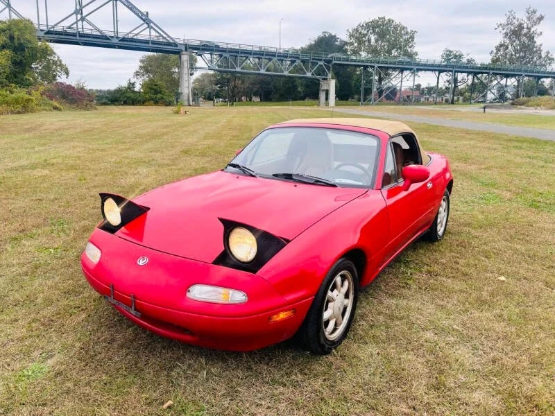1993 Mazda NA MX-5 Miata - Image 8 of 13