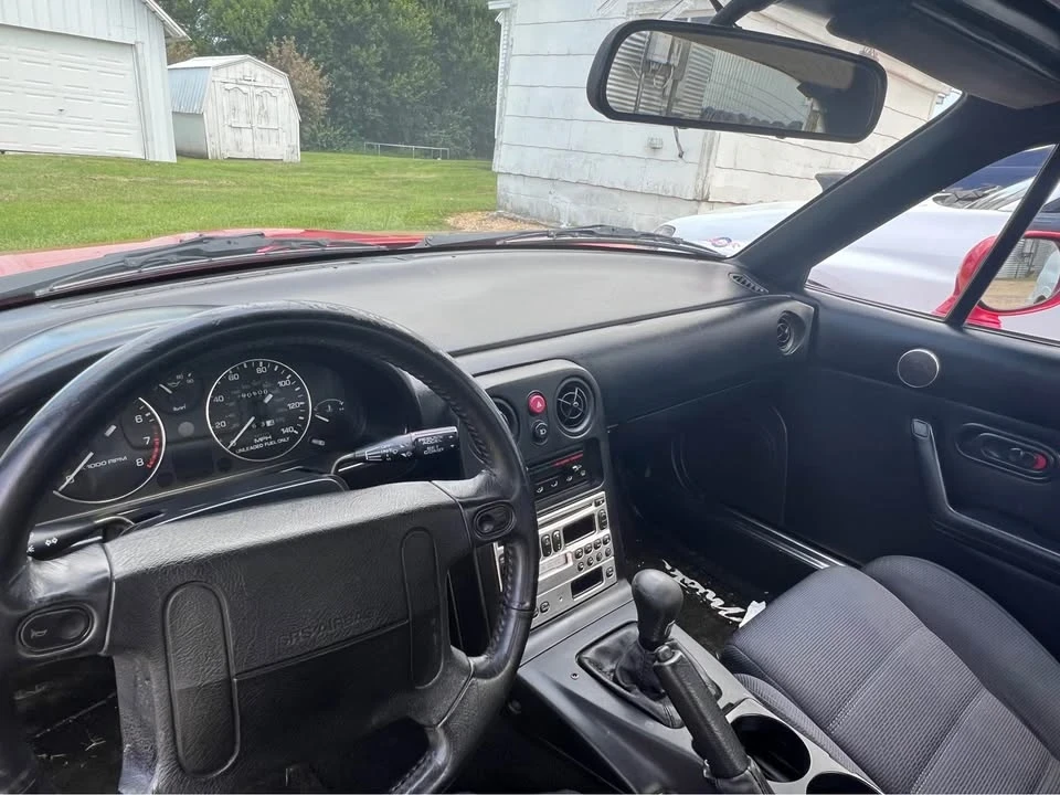 1993 Mazda NA MX-5 Miata - Image 5 of 5