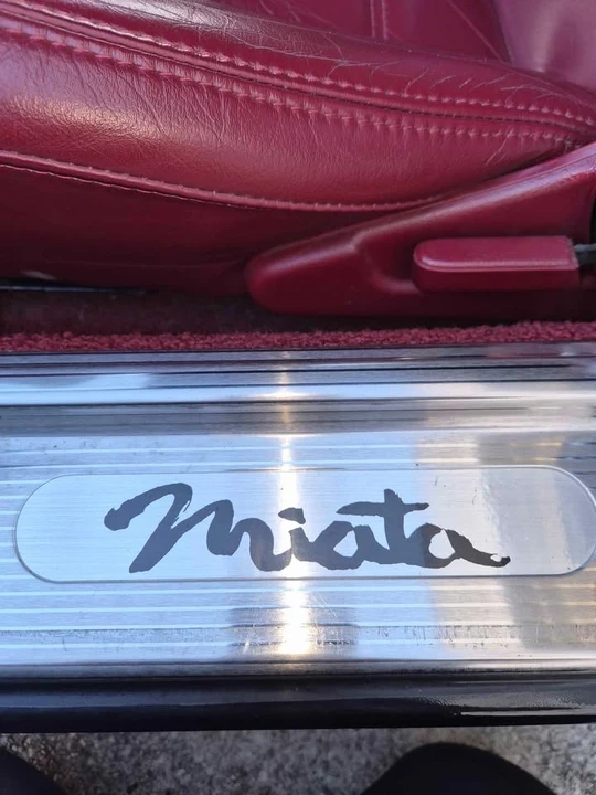 1993 Mazda NA MX-5 Miata - Image 9 of 20
