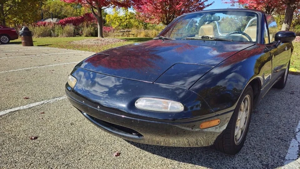 1993 Mazda NA MX-5 Miata - Image 9 of 12