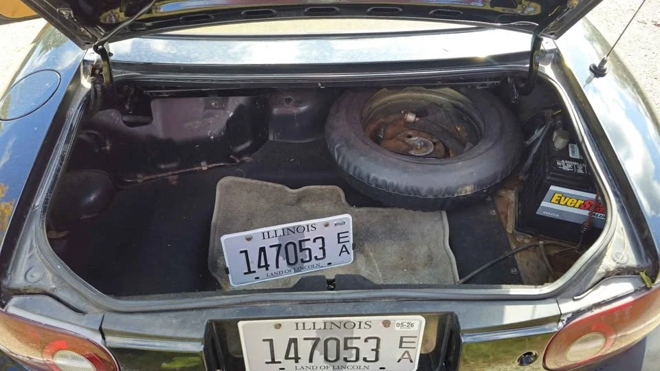 1993 Mazda NA MX-5 Miata - Image 6 of 12