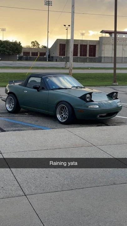 1993 Mazda NA MX-5 Miata - Image 2 of 2