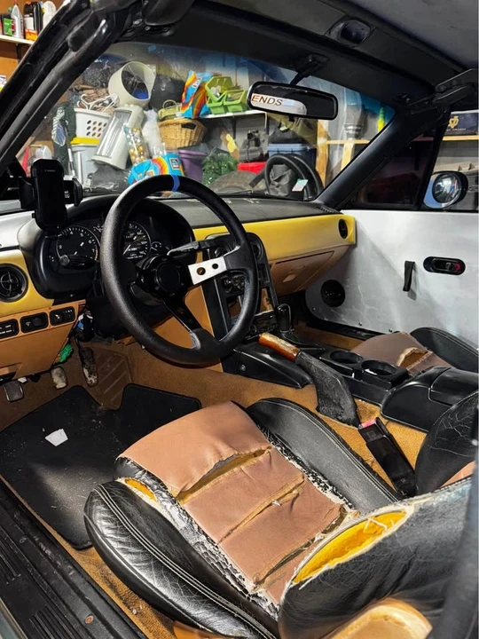 1993 Mazda NA MX-5 Miata - Image 7 of 14