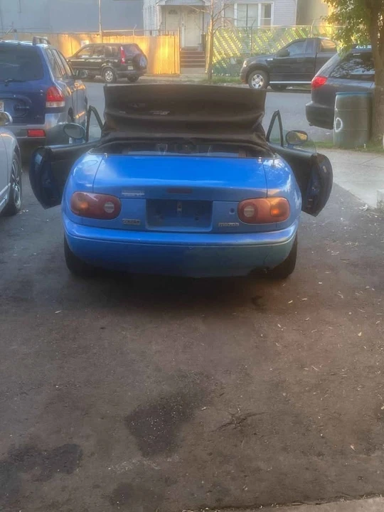 1993 Mazda NA MX-5 Miata - Image 7 of 9