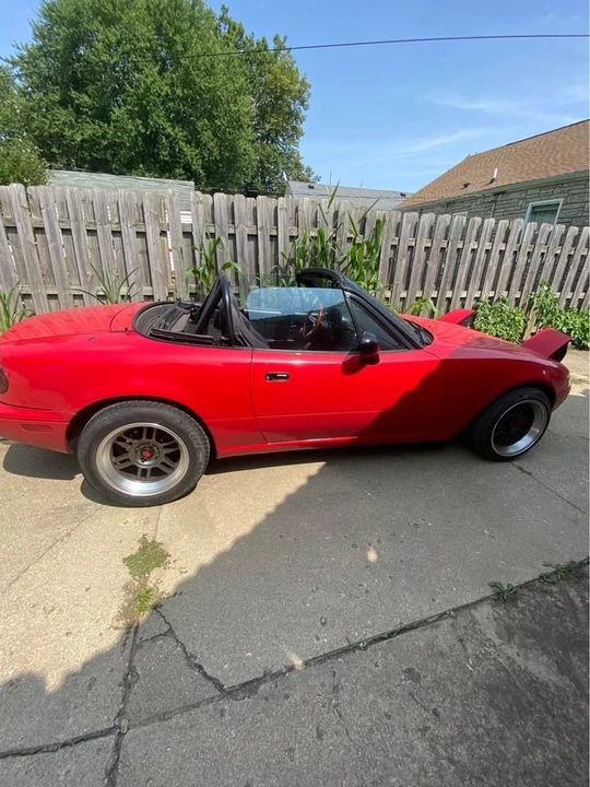 1993 Mazda NA MX-5 Miata - Image 5 of 8