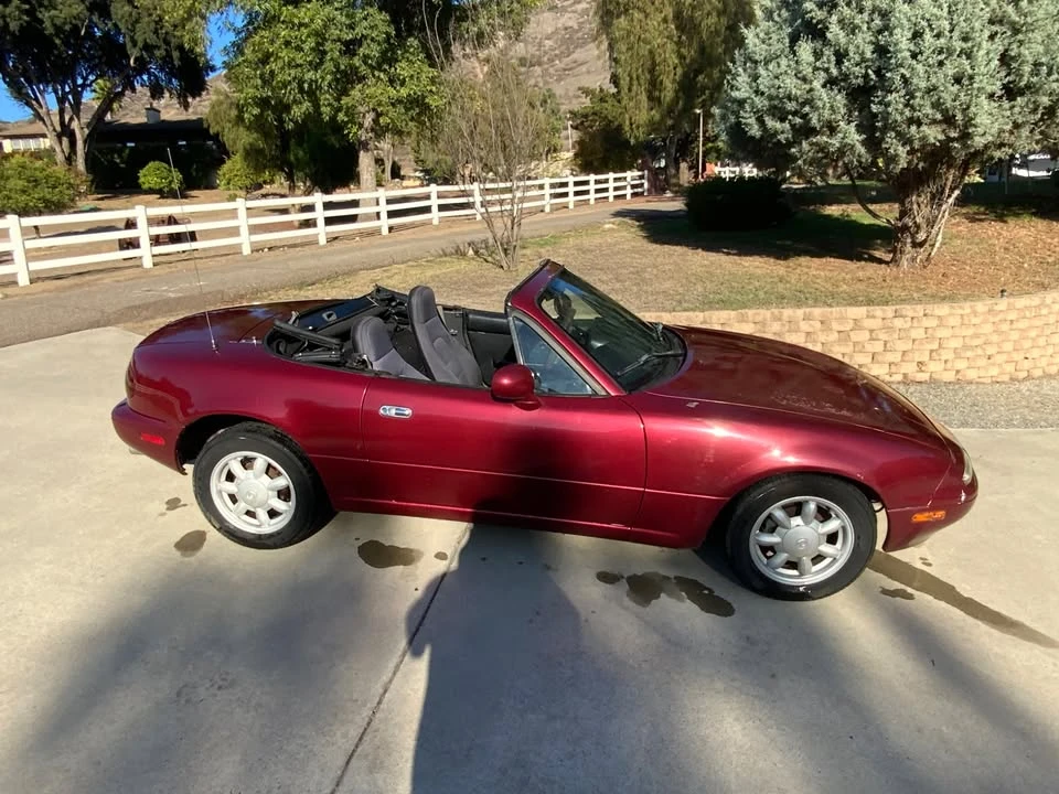 1993 Mazda NA MX-5 Miata - Image 6 of 10