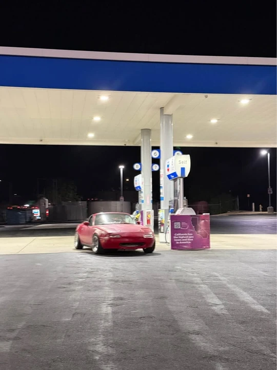 1993 Mazda NA MX-5 Miata - Image 2 of 5