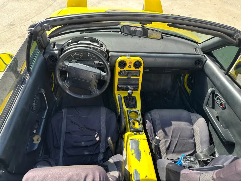 1993 Mazda NA MX-5 Miata - Image 8 of 9