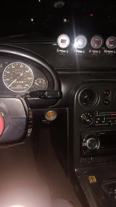 1993 Mazda NA MX-5 Miata - Image 7 of 7