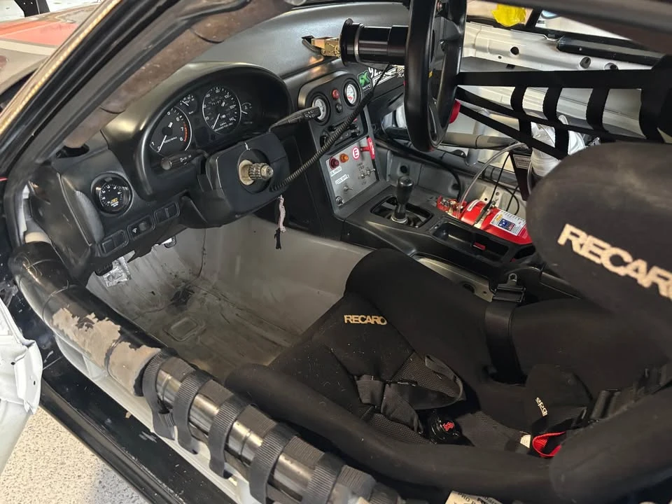 1993 Mazda NA MX-5 Miata - Image 5 of 9